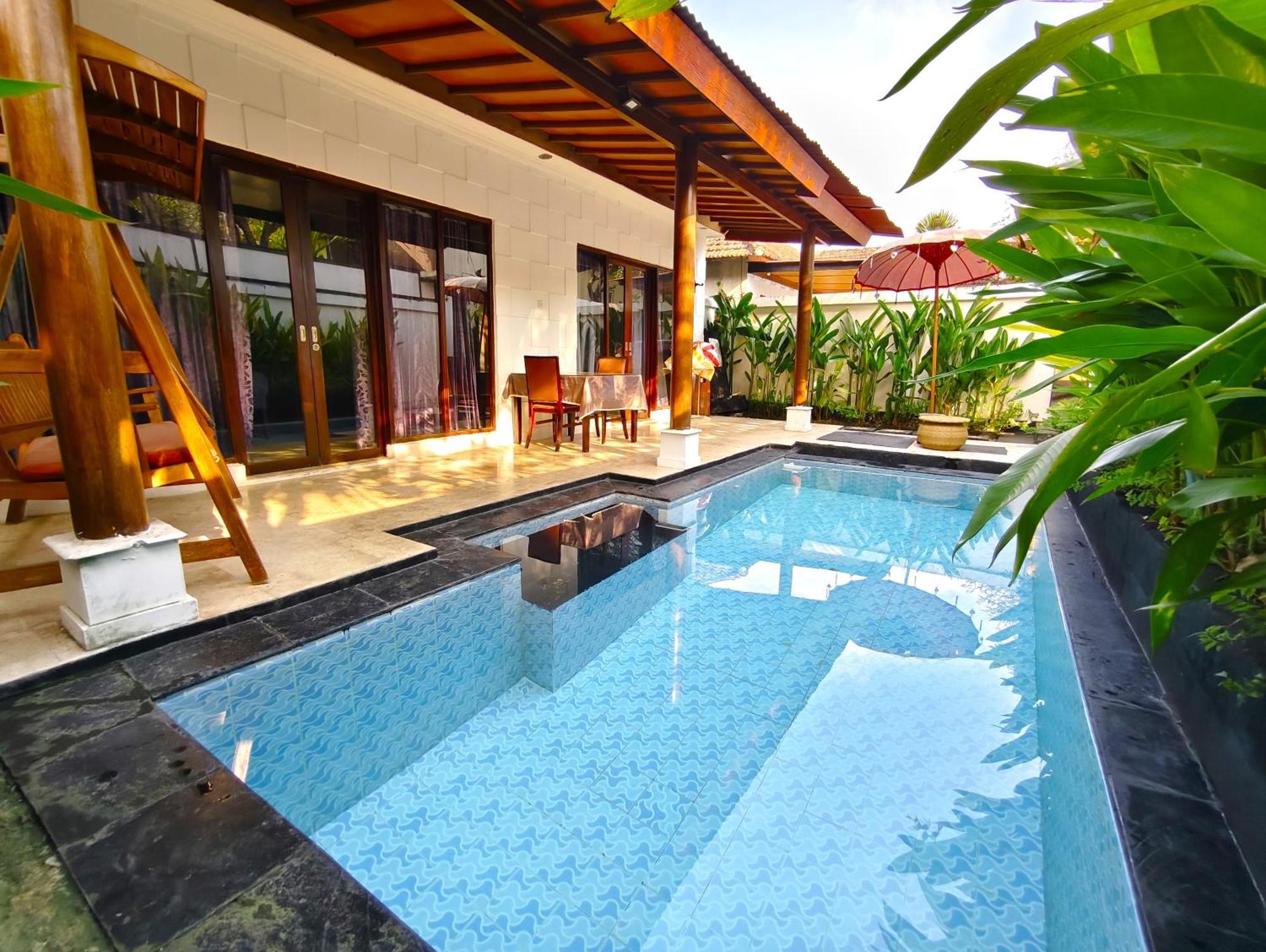 Private Pool Villas Kuta  Exterior photo